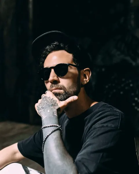 Eddie Bitar, portrait